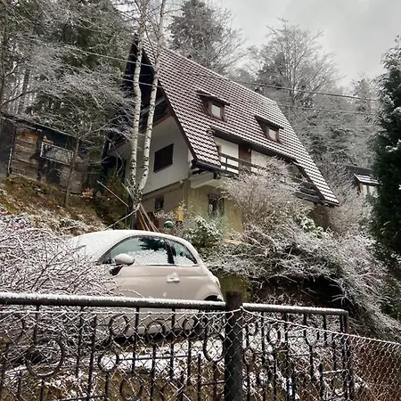 Male Schronisko Szczyrk