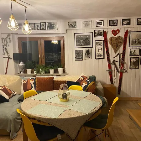 Chalet Male Schronisko