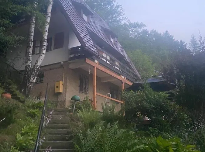 Male Schronisko Chalet